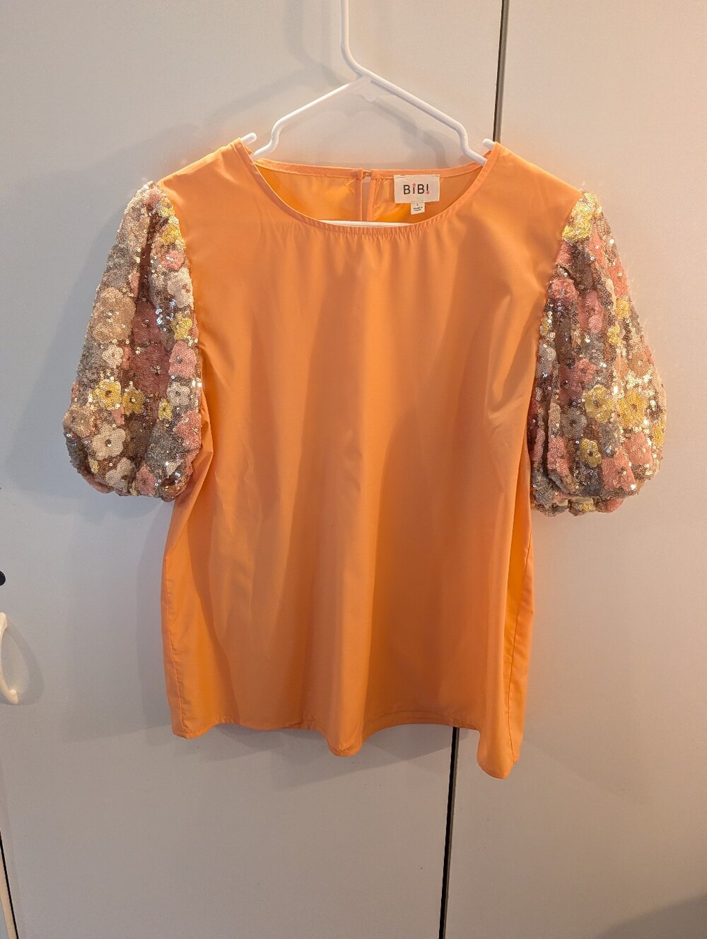 BiBi Peach Orange Puff-Sleeve Sequin Floral Blouse